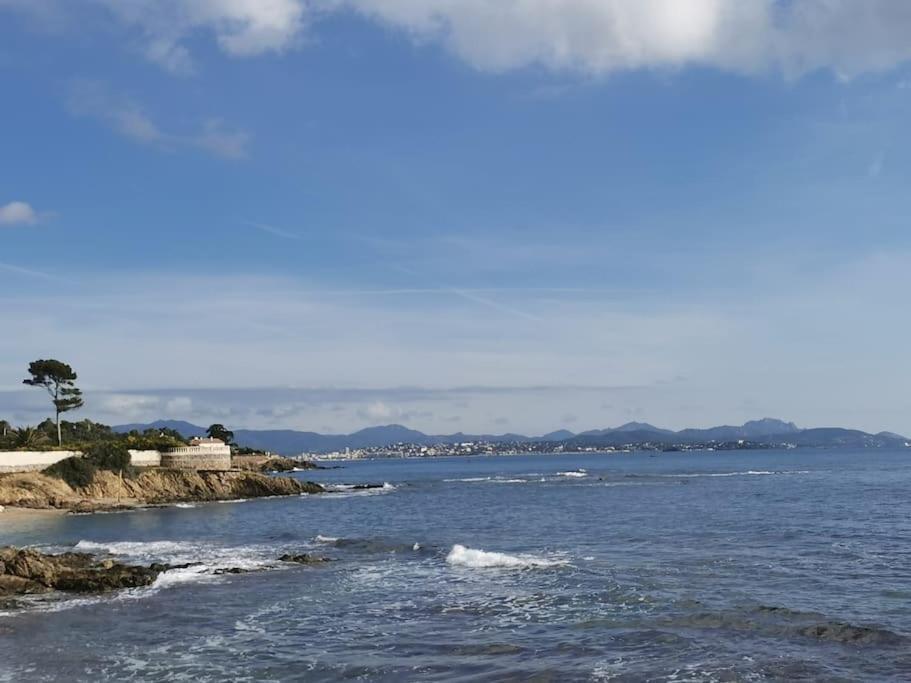 Appartement La Tranquillite, 2Mn A Pieds Mer Fréjus Buitenkant foto