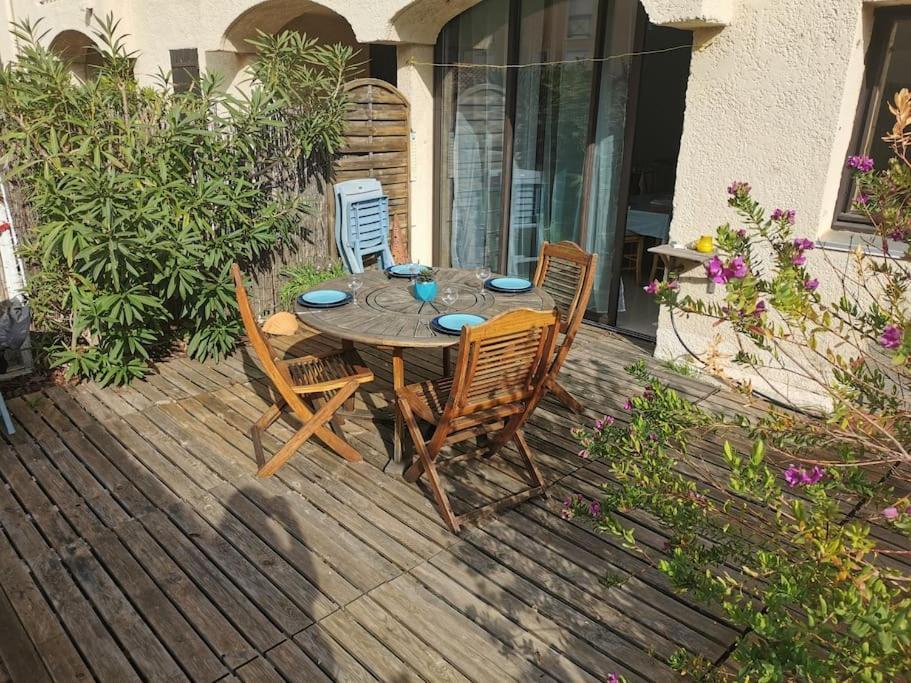 Appartement La Tranquillite, 2Mn A Pieds Mer Fréjus Buitenkant foto